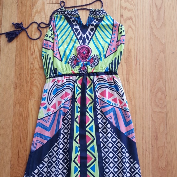 Flying Tomato Aztec dress size s - Picture 2 of 3